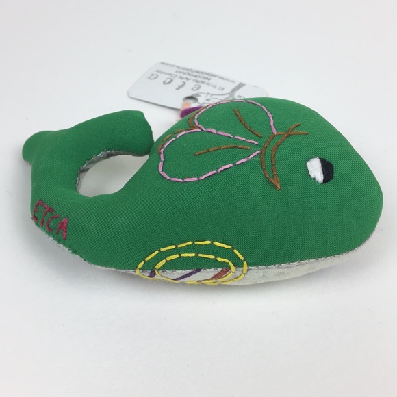 One handmade whale 🐳 keychain ornament - Picture 3 of 5